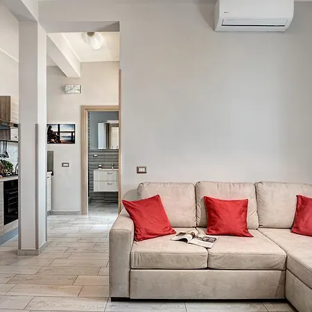 Giggino's Flat - Live Like A Local *